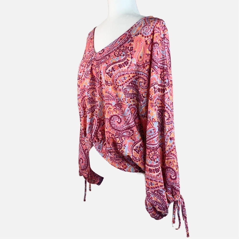 NEW Umgee Paisley Print Med Balloon Sleeves V-Neck Flowy Statement Sleeves - Picture 7 of 13